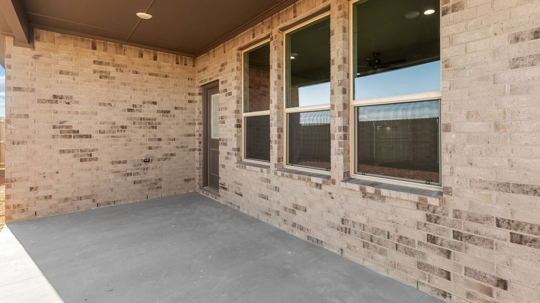 Representative unfurnished interior of a home built from the Live Oak by D.R. Horton in Northwest Passage, Midland (Image 25). Representative unfurnished interior of a home built from the Live Oak by D.R. Horton in Northwest Passage, Midland (Image 25).