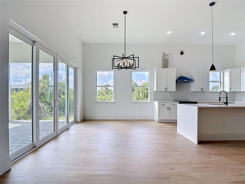Spacious, unfurnished interior of a new home in , Port Charlotte (Image 26).