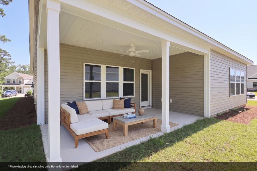 Exterior details and patio area of a home in Jordan Grove, Conway (Image 3).