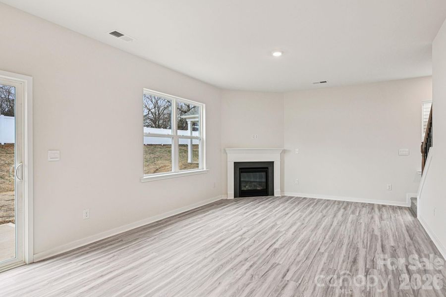 Spacious, unfurnished interior of a new home in Silverstein, Salisbury (Image 13).