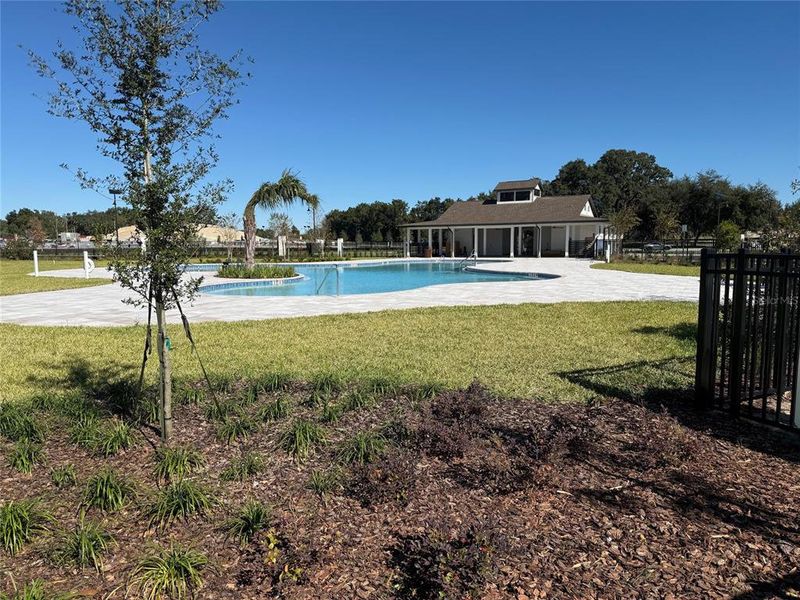 Community amenities in , Lady Lake (Image 13).