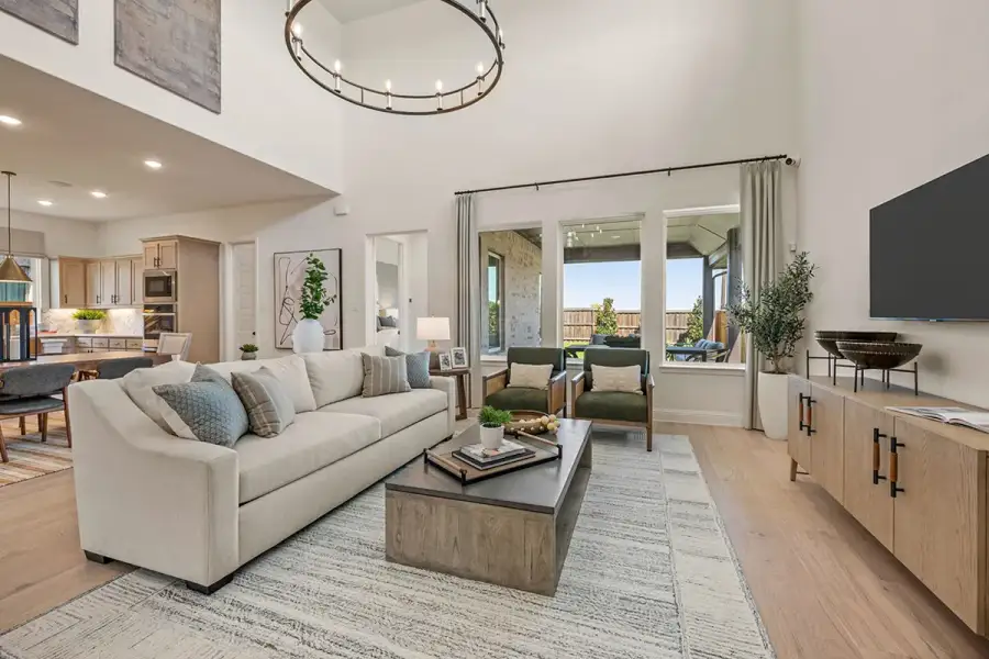 Furnished interior view inside a new home in Meadow Run, Melissa (Image 28).