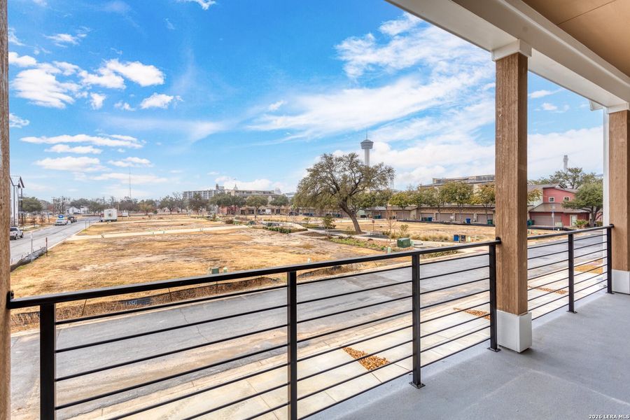 Exterior details and patio area of a home in , San Antonio (Image 20).