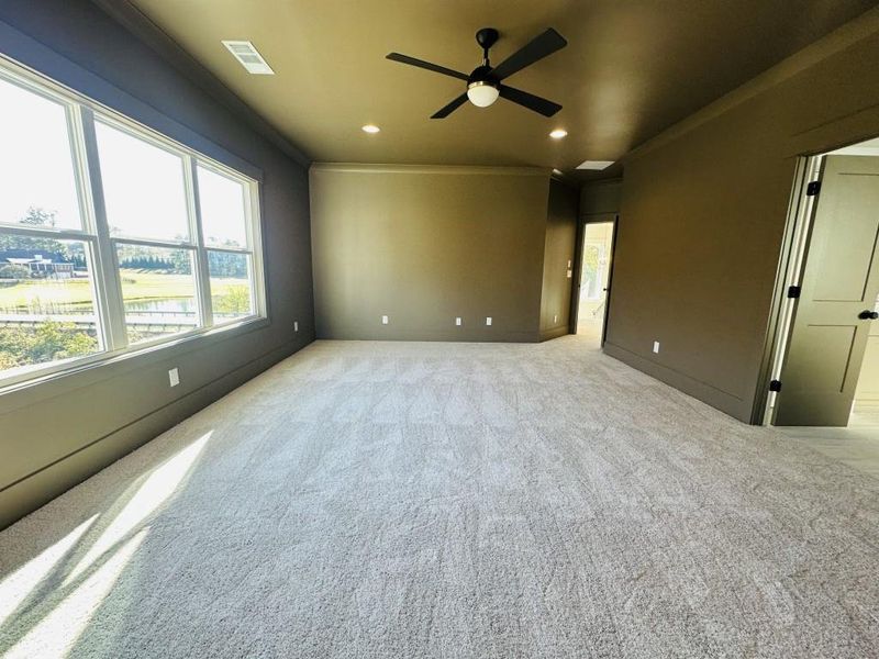 Spacious, unfurnished interior of a new home in Hillshire, Cumming (Image 22).