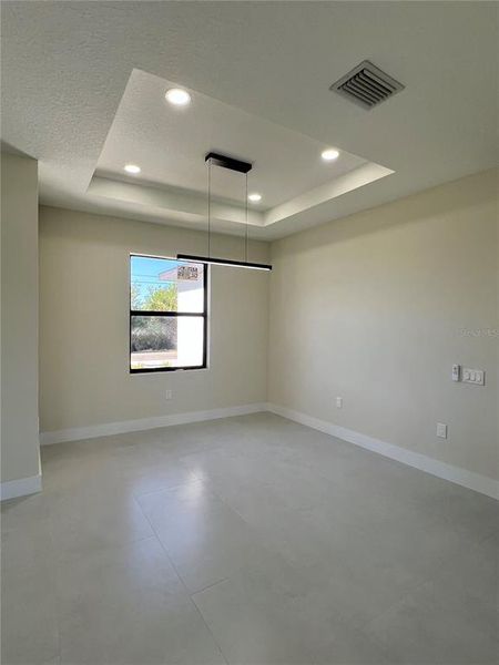 Spacious, unfurnished interior of a new home in , Port Charlotte (Image 28).