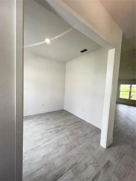 Spacious, unfurnished interior of a new home in Hill Country Estates, Dade City (Image 18). Spacious, unfurnished interior of a new home in Hill Country Estates, Dade City (Image 18).