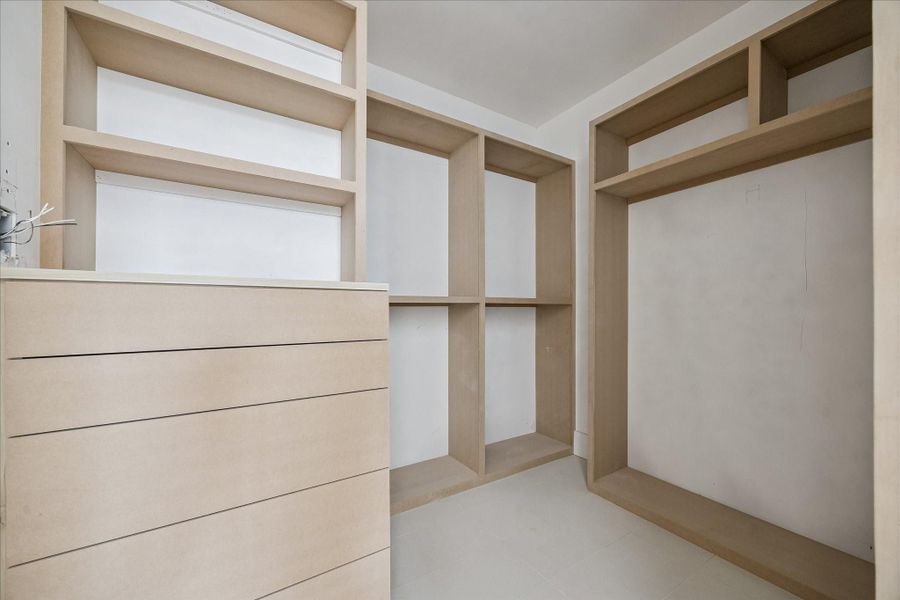 Image 32 of a home in .