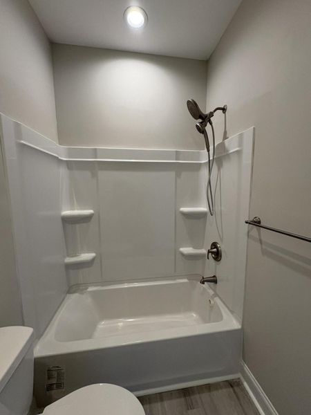 Image 4 of a home in . Image 4 of a home in .