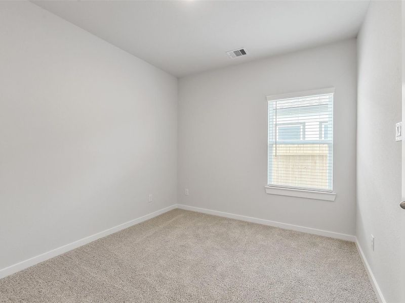 Spacious, unfurnished interior of a new home in Caney Creek Place, Conroe (Image 42).