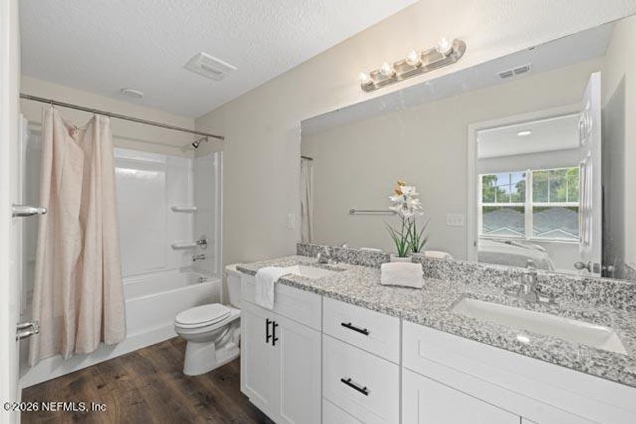 Furnished interior view inside a new home in , Jacksonville (Image 5).