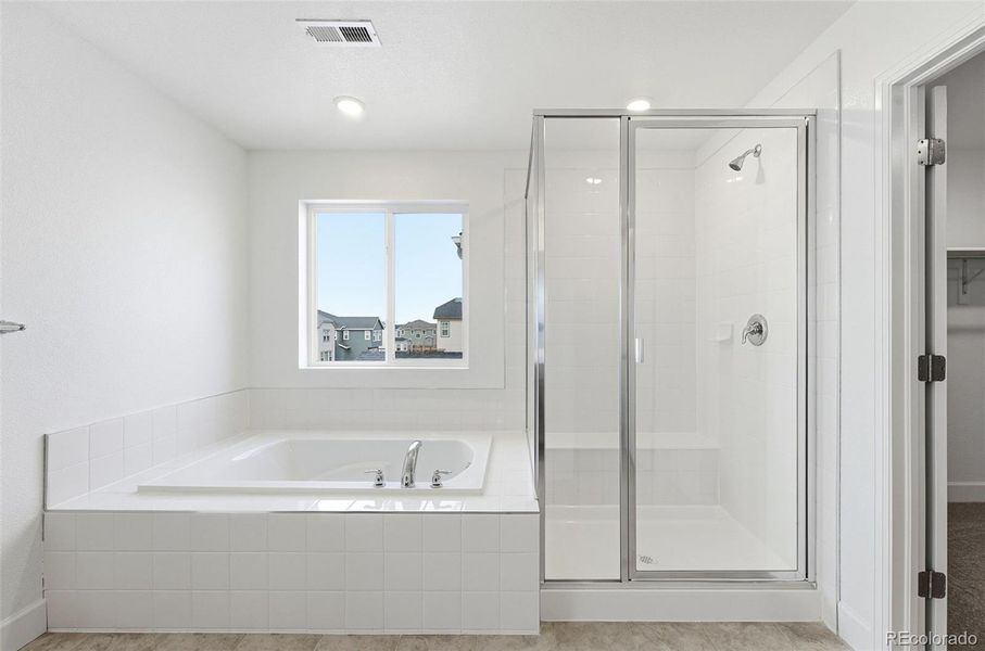 3323 N Catawba ~ Ready Now