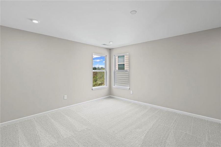 Spacious, unfurnished interior of a new home in Twin Lakes, Braselton (Image 25).