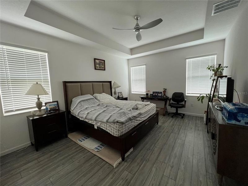 Image 34 of a home in .