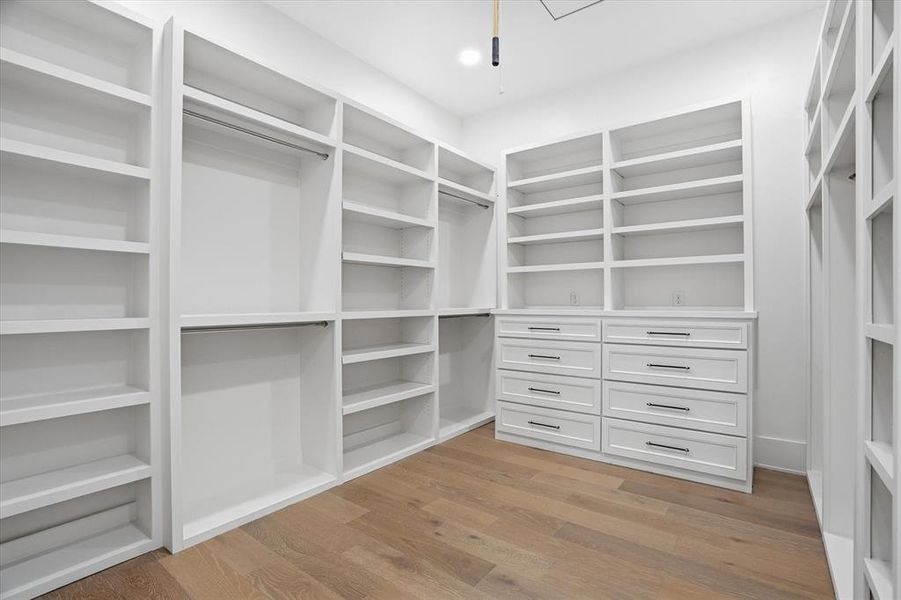 Image 32 of a home in .