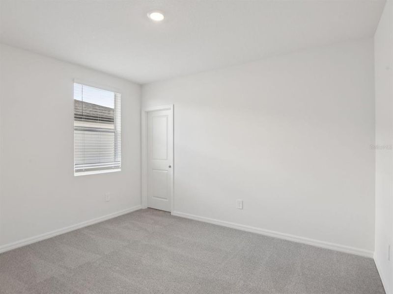 Spacious, unfurnished interior of a new home in Salt Meadows - Classic Series, Parrish (Image 16).