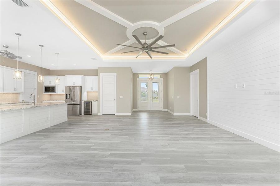 Spacious, unfurnished interior of a new home in , Rotonda West (Image 12).