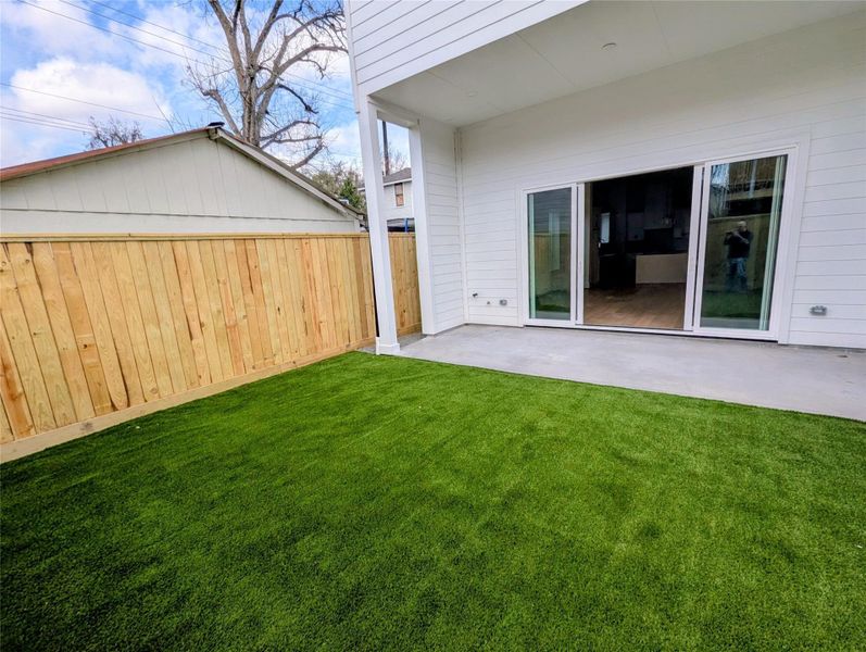 Exterior details and patio area of a home in , Houston (Image 22).