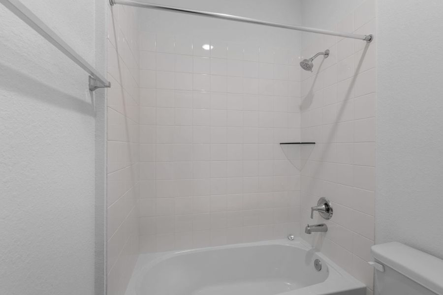 Note: Sample product photo. Actual exterior and interior selections may vary by homesite. Photo may be virtually staged