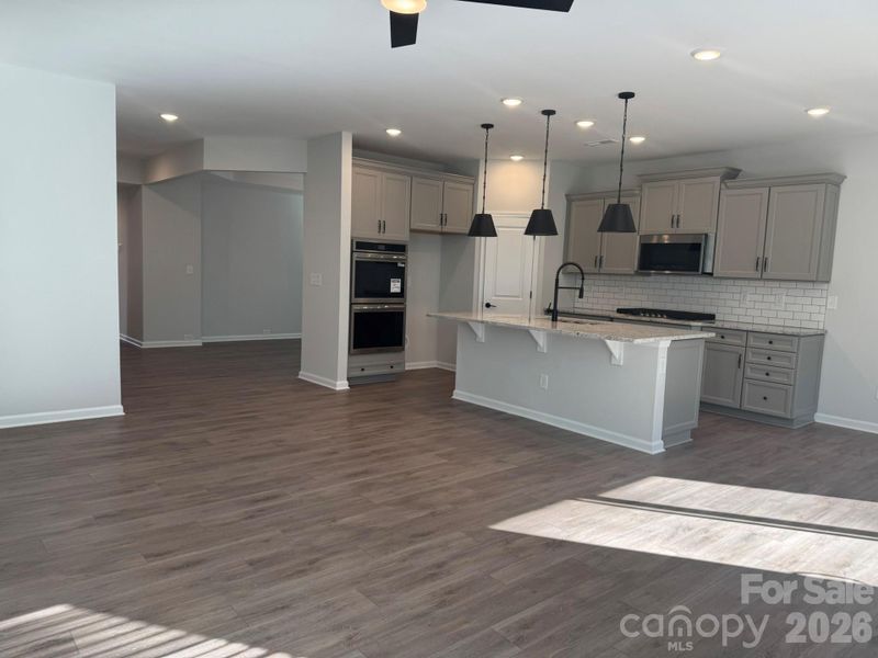 Open floorplan Open floorplan