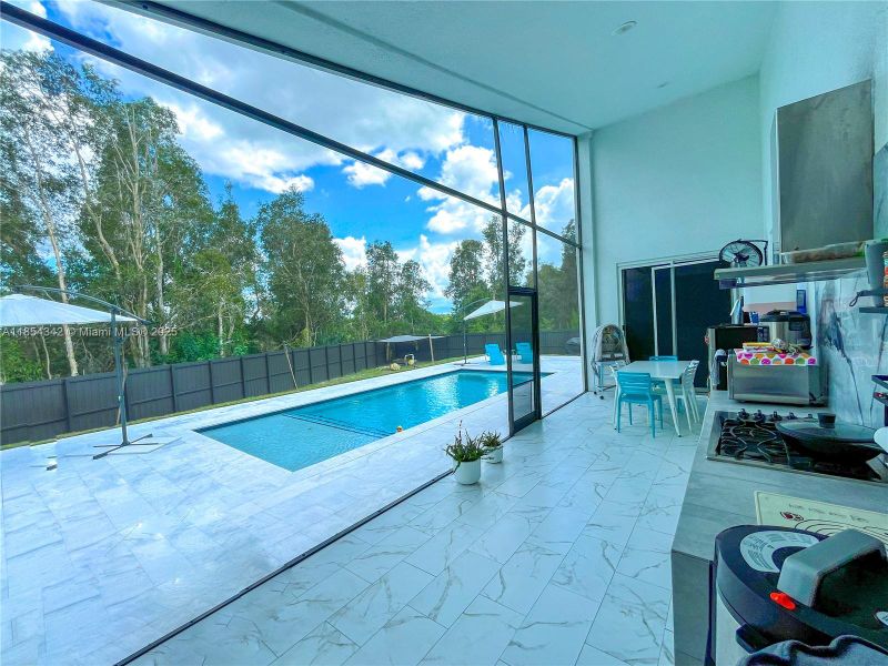 Image 57 of a home in . Image 57 of a home in .