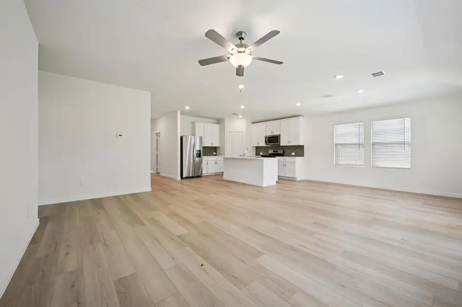 Photo is not of the actual home, but is an inspirational photo of builder’s model home and may depict options, furnishings, and/or decorator features that are not included.