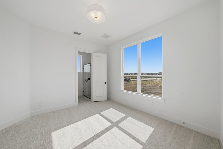 Spacious, unfurnished interior of a new home in Park Place - 80' Lots, Prosper (Image 23). Spacious, unfurnished interior of a new home in Park Place - 80' Lots, Prosper (Image 23).