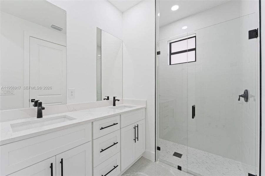 Furnished interior view inside a new home in , Lehigh Acres (Image 5).