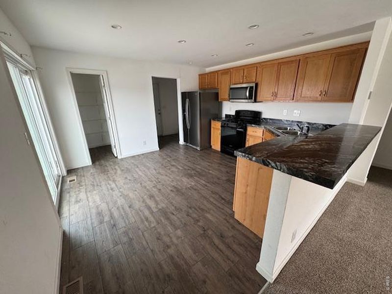 Image 21 of a home in .