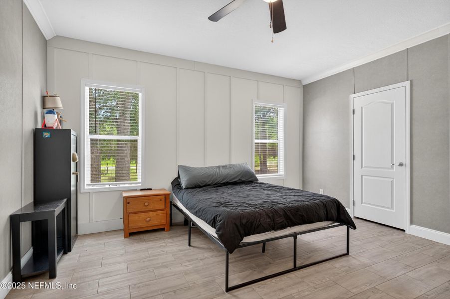 Furnished interior view inside a new home in , Middleburg (Image 26).