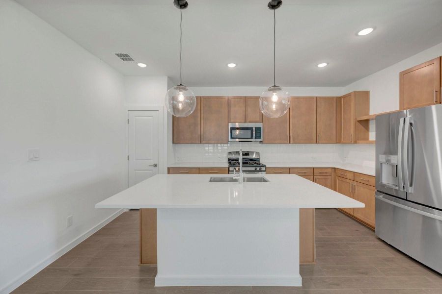 Chef-worthy island kitchen Chef-worthy island kitchen