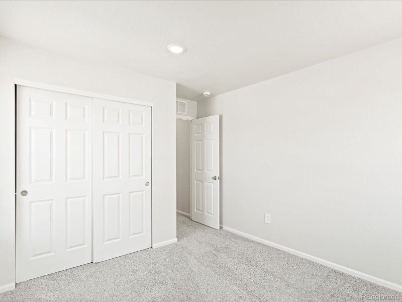 Spacious, unfurnished interior of a new home in Revere at Johnstown, Johnstown (Image 28).