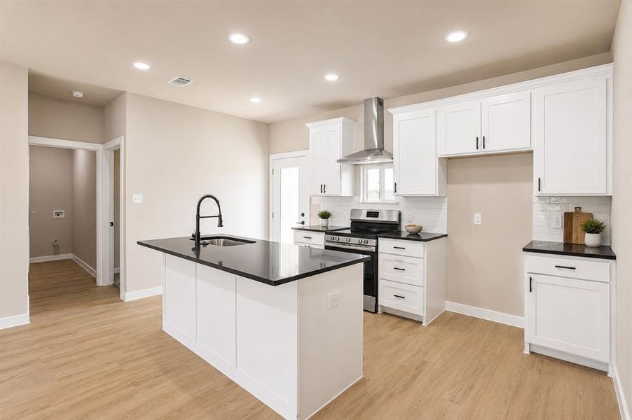 Furnished interior view inside a new home in , Bridgeport (Image 5).