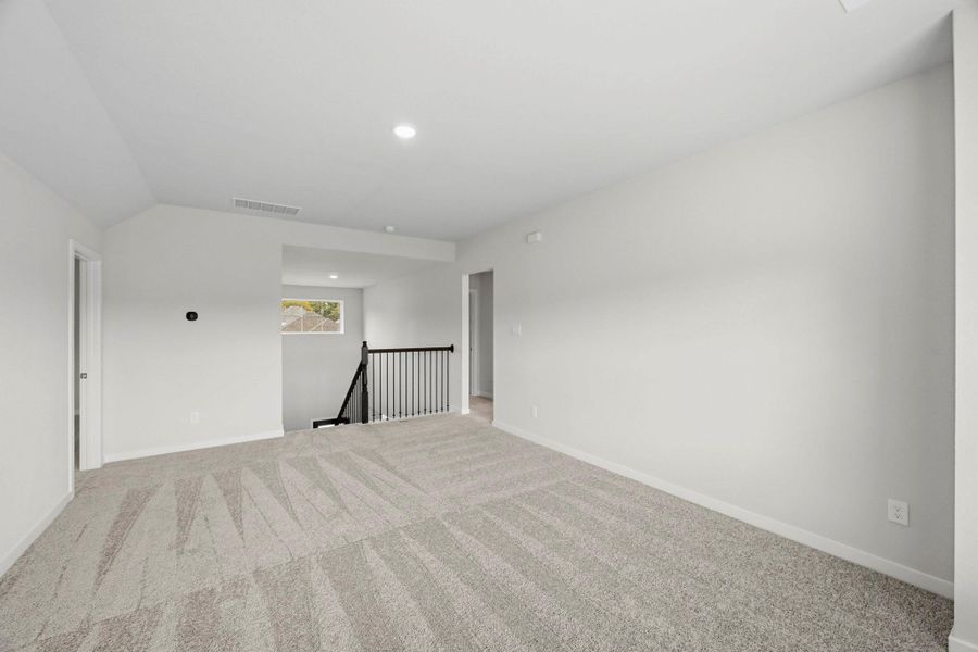 Spacious, unfurnished interior of a new home in Audubon, Magnolia (Image 18).