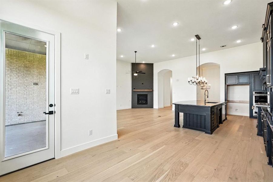 Furnished interior view inside a new home in Saddle Star Estates, Rockwall (Image 10).