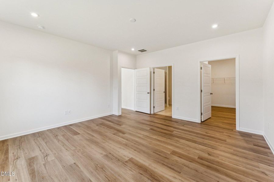 14-web-or-mls-DSC04723 14-web-or-mls-DSC04723