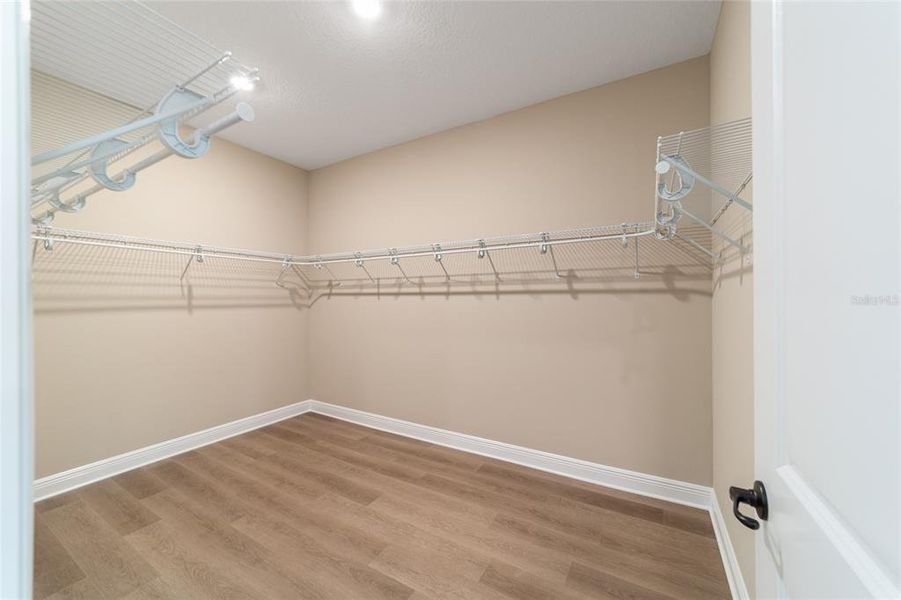 Spacious, unfurnished interior of a new home in , Ocala (Image 57).