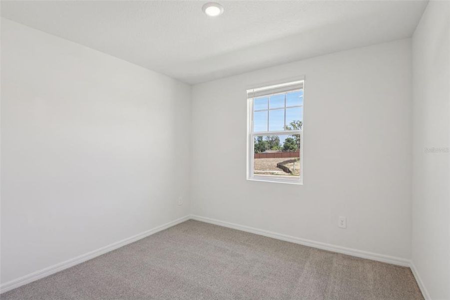 Spacious, unfurnished interior of a new home in Hilltop Vistas, Dade City (Image 19).