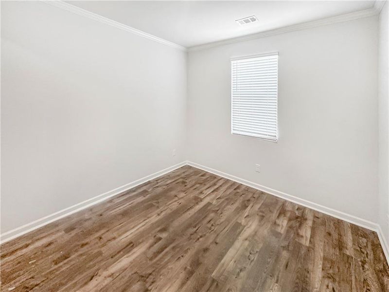 Spacious, unfurnished interior of a new home in Oakhurst Glen, Fairburn (Image 23).