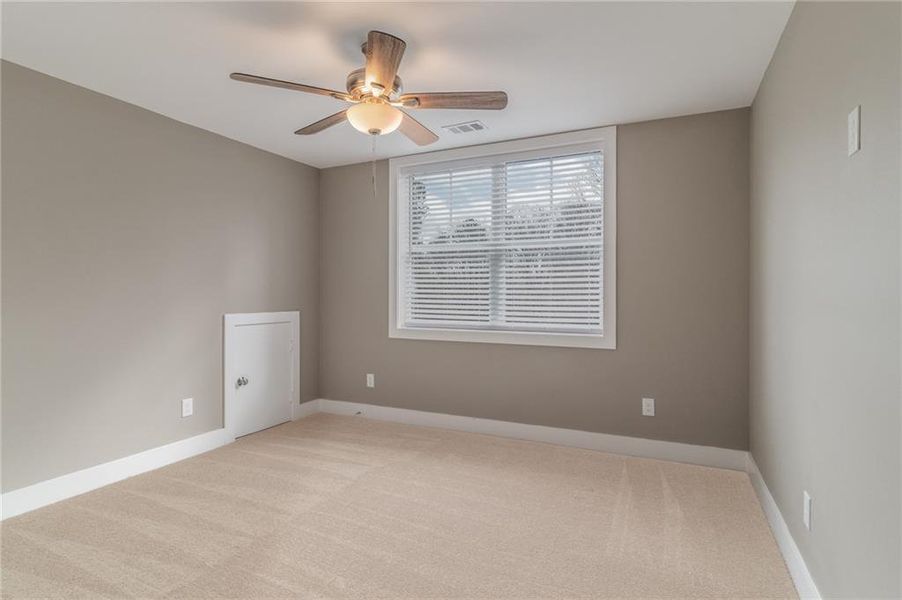 Spacious, unfurnished interior of a new home in , Woodstock (Image 24).