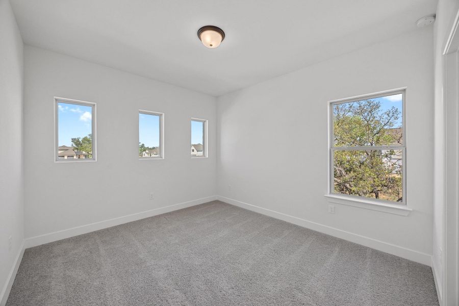 Spacious, unfurnished interior of a new home in Parmer Ranch - 60', Georgetown (Image 16). Spacious, unfurnished interior of a new home in Parmer Ranch - 60', Georgetown (Image 16).