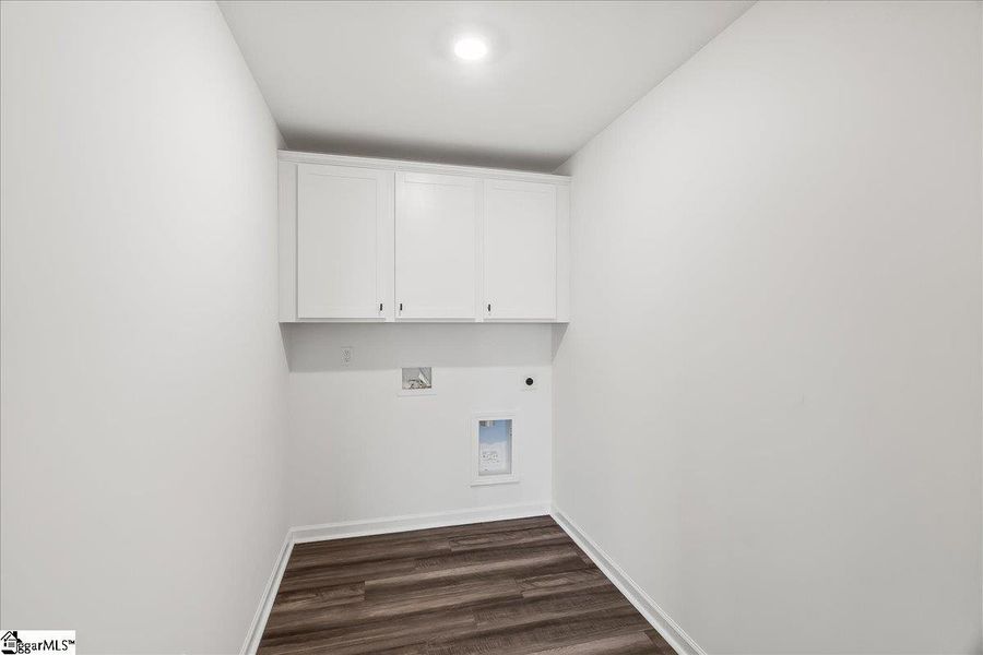 Spacious, unfurnished interior of a new home in Lynbrook, Boiling Springs (Image 30). Spacious, unfurnished interior of a new home in Lynbrook, Boiling Springs (Image 30).