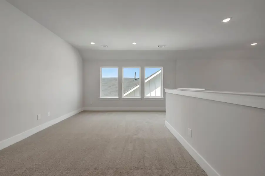 Spacious, unfurnished interior of a new home in The Meadows, Denton (Image 20).