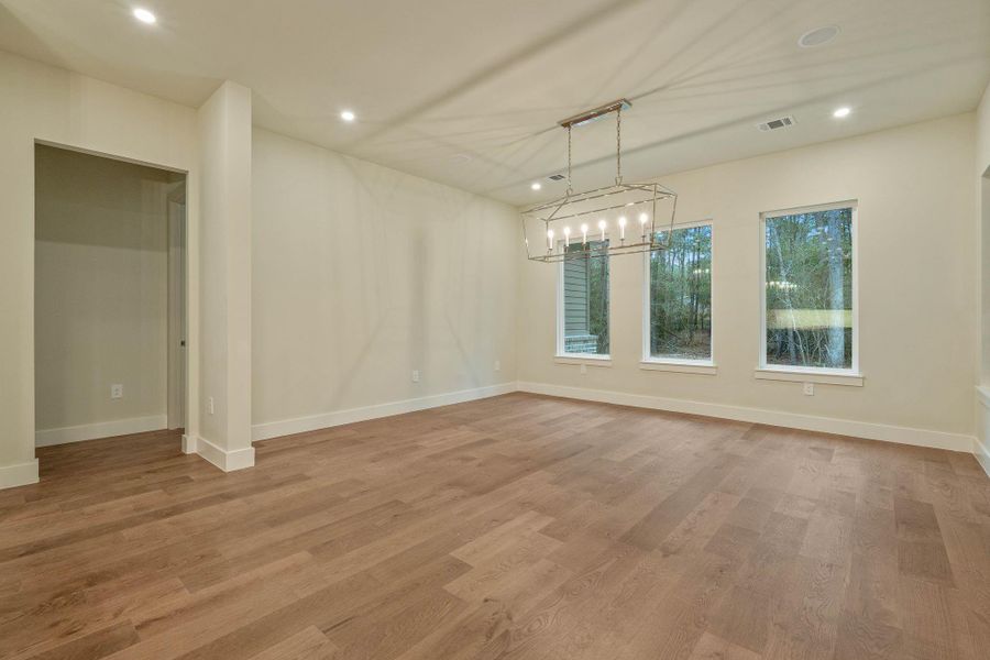 Spacious, unfurnished interior of a new home in , Montgomery (Image 28). Spacious, unfurnished interior of a new home in , Montgomery (Image 28).