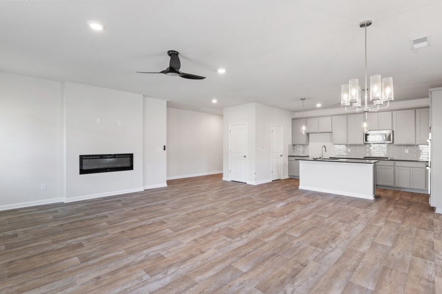 4br New Home in Social Circle, GA.  - Slide 2