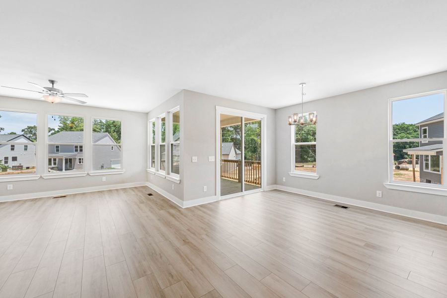 Representative unfurnished interior of a home built from the One Story Farmhouse by Norfleet Builders in Cambria, White House (Image 20).