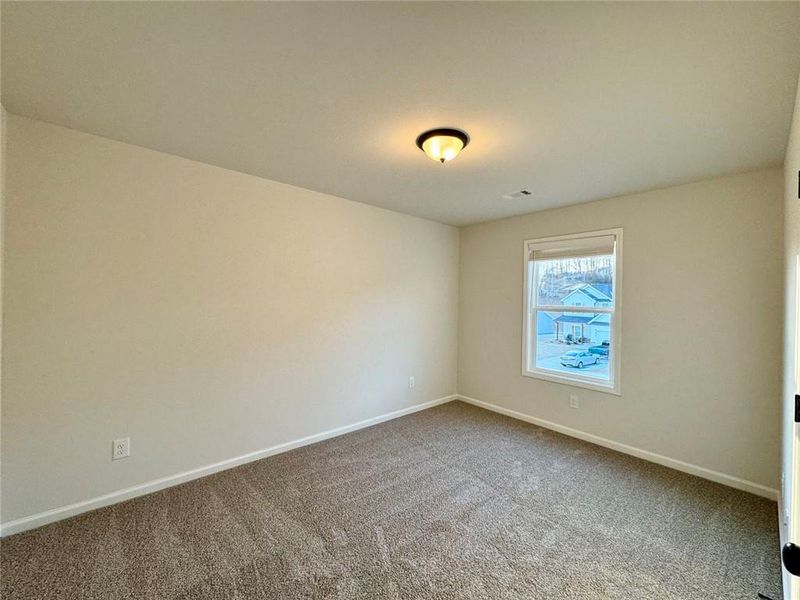 Spacious, unfurnished interior of a new home in , Lula (Image 14).