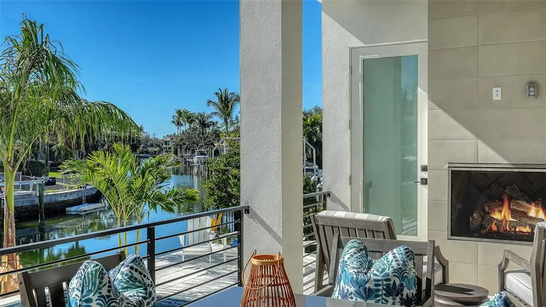 Exterior details and patio area of a home in , Sarasota (Image 24).