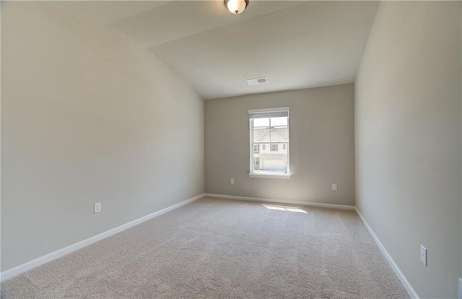 Spacious, unfurnished interior of a new home in Brighton, Locust Grove (Image 23).