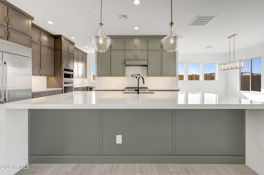 L163-HDR003 L163-HDR003