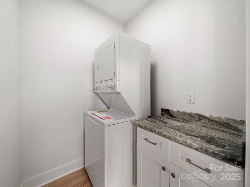 Image 27 of a home in .